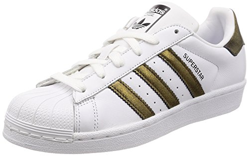 Miglior adidas superstar nel 2024 [basato su 50 recensioni di esperti]